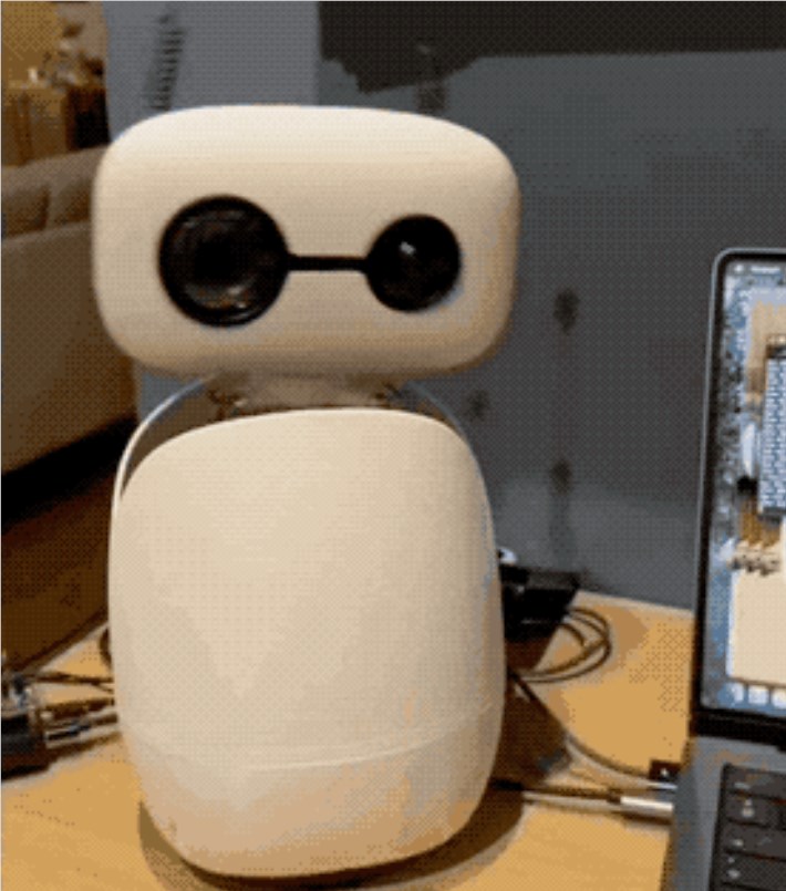 HuggingFace推开源机器人Reachy Mini五小时售超百万美元起