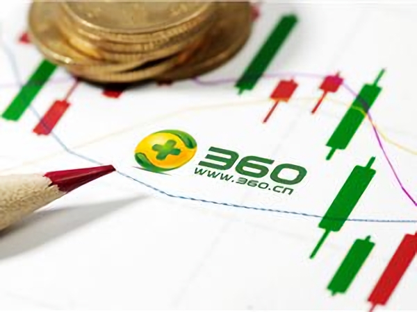 360发布AI录音笔智能眼镜 周鸿祎详解显示功能创新