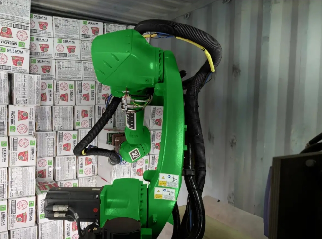 前特斯拉高管加盟，Pickle Robot 迎来首位 CFO，合作 UPS 再升级！