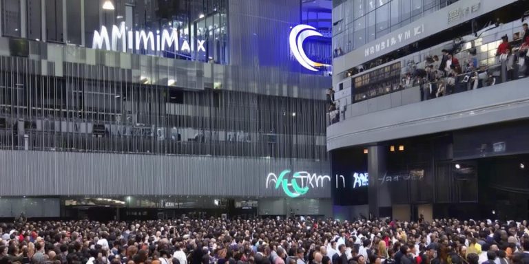 MiniMax港交所上市：非“救命药”而是AGI加速器