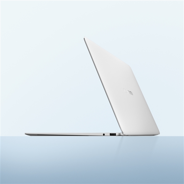 小米笔记本Pro 14三配色外观发布 白色雅灰柔雾蓝引领轻薄高性能新潮流插图2