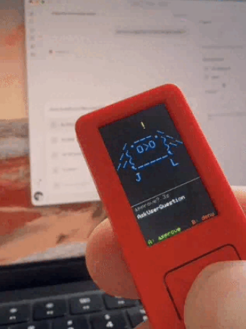 Anthropic发布Claude Buddy桌面宠物 深圳制造引领AI硬件创新插图1