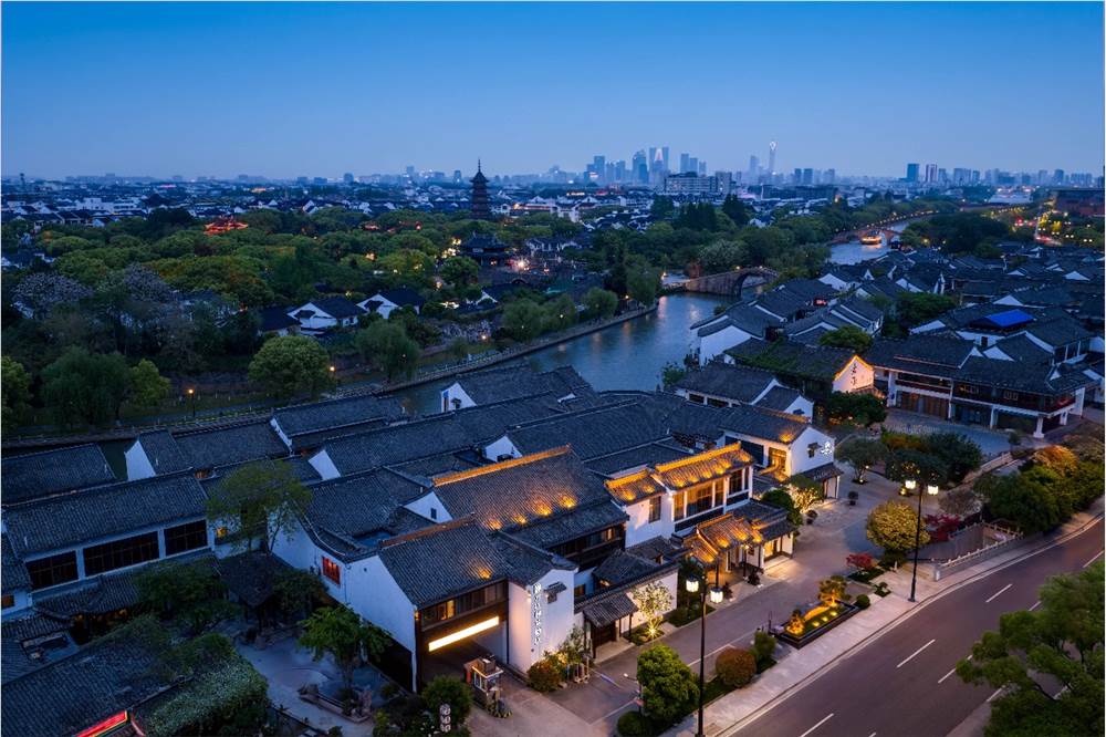 苏州万达颐华酒店开业:沉浸姑苏画卷 体验千年文化雅趣插图1 苏州万达颐华酒店开业:沉浸姑苏画卷 体验千年文化雅趣插图1