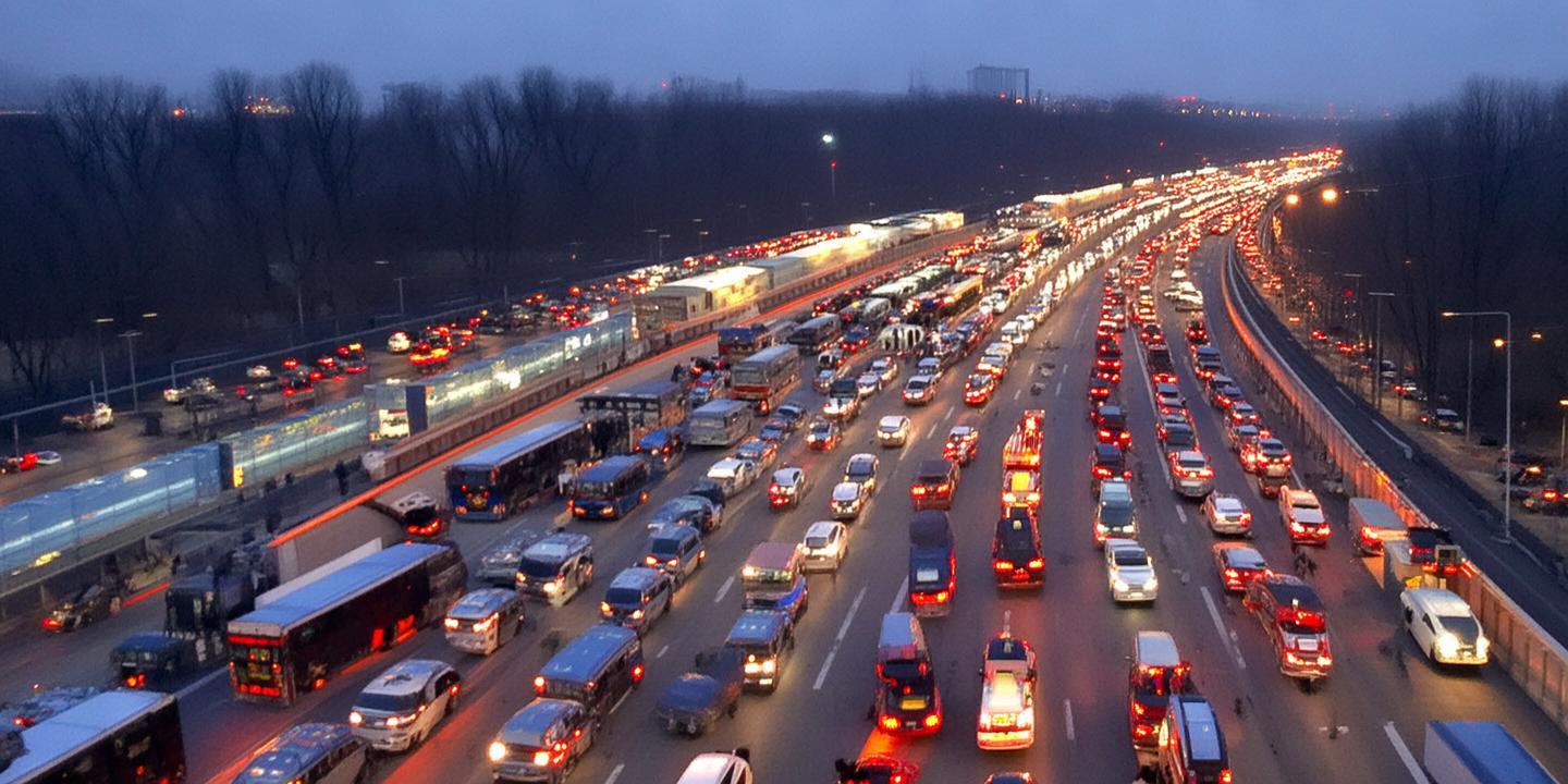 春节返程高峰首日拥堵严重 多条高速缓行超24小时插图 春节返程高峰首日拥堵严重 多条高速缓行超24小时