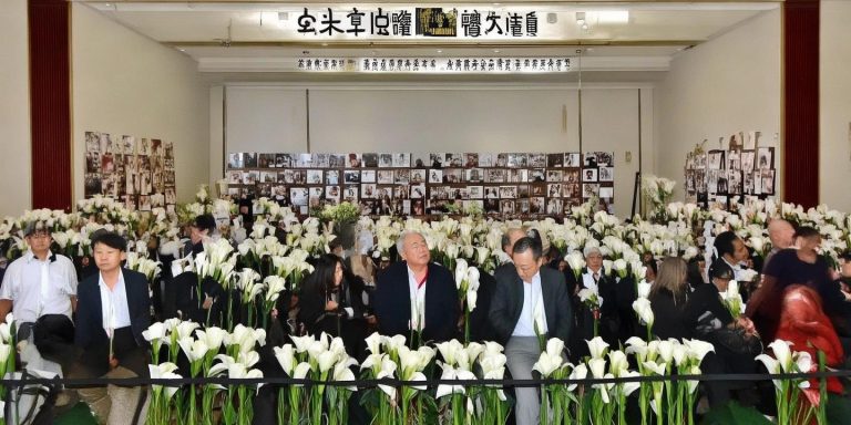 张雪峰追悼会定于本周六举行 专业导师离世引发哀思